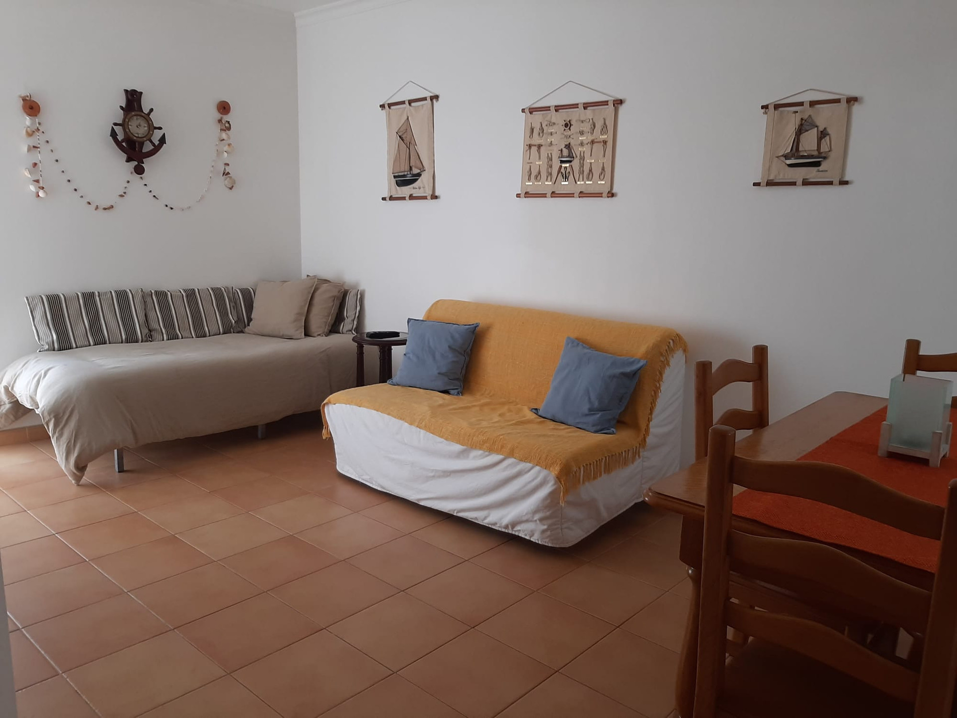 Sala com 1 cama Twin 