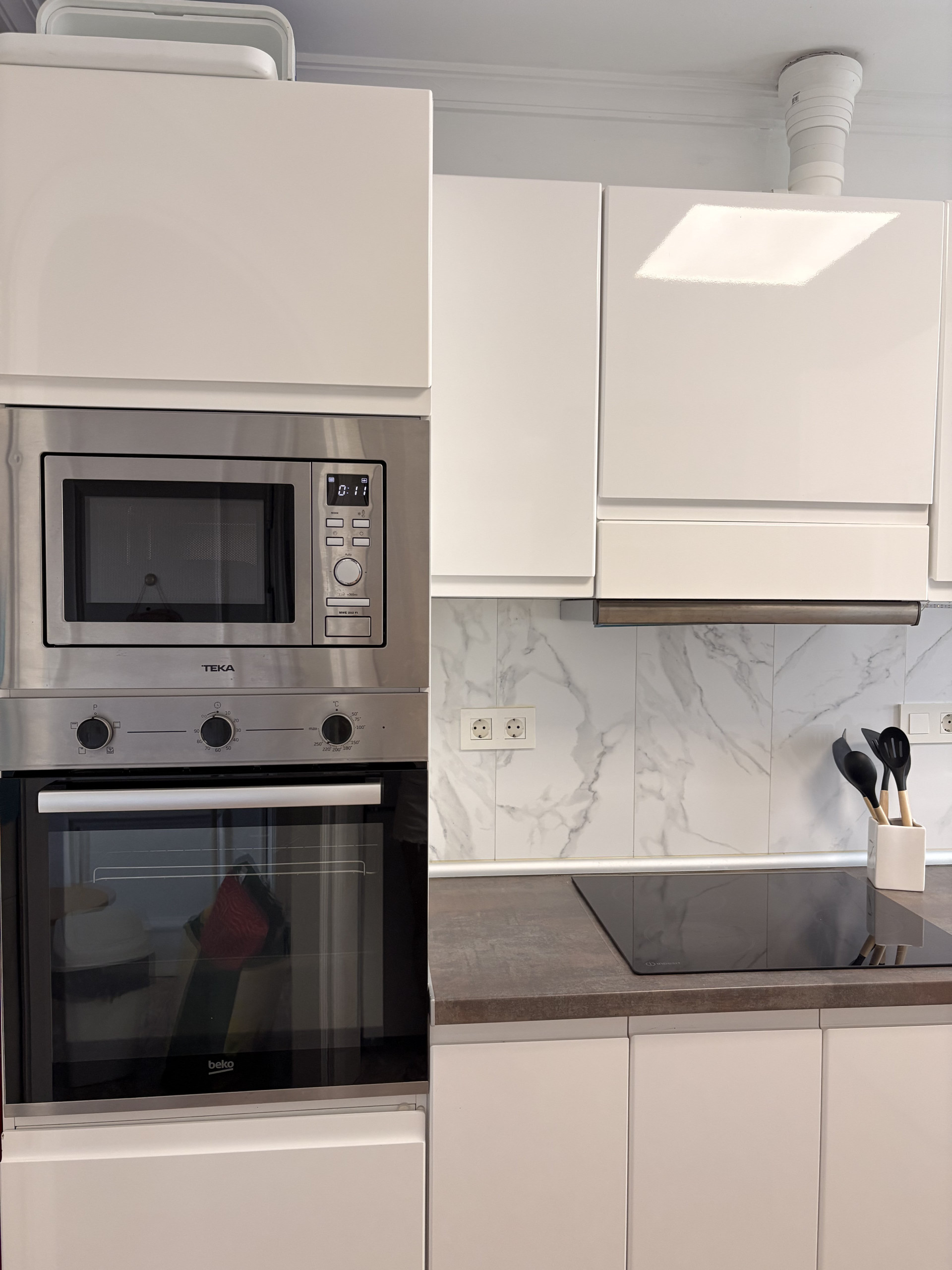 Kitchen built-in oven closeup
