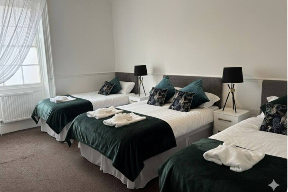 Room 9 -  Manor Park Country House, Wales preview