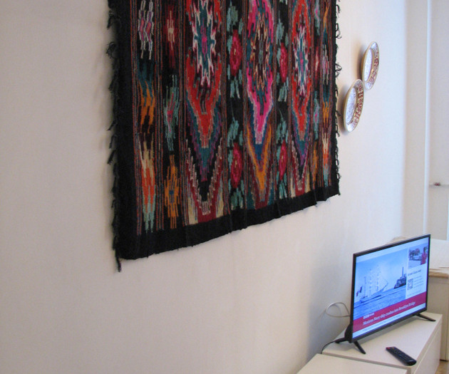 Chinese Red, Romanian Folk Art