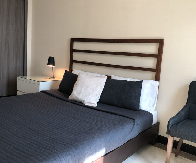 Fully Furnished Upgraded Casablanca Unit