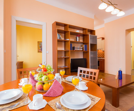 Quaint Colourful Apartment in City Center