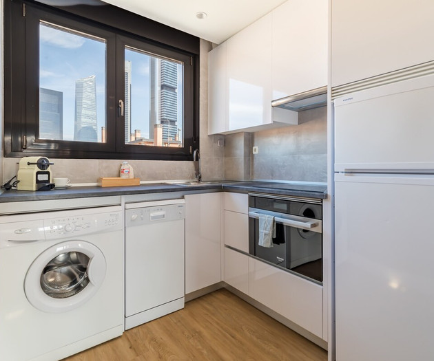 Apt. 2BR duplex w/terrace 4 Torres by CH
