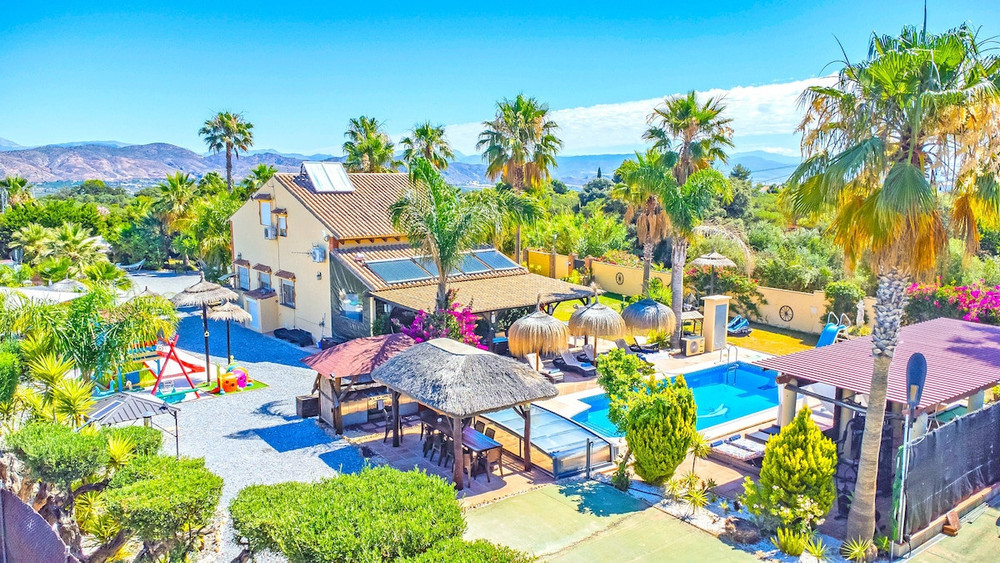 Cubo's Villa Las Palmeras Altas preview