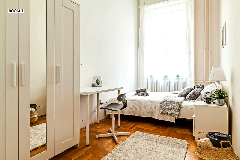 Cosy & Bright Room | Kazinczy Street preview