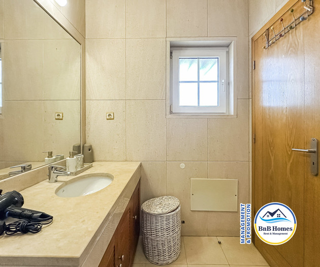 BnB Homes 3-bedroom Townhouse, 2 pools & terraces