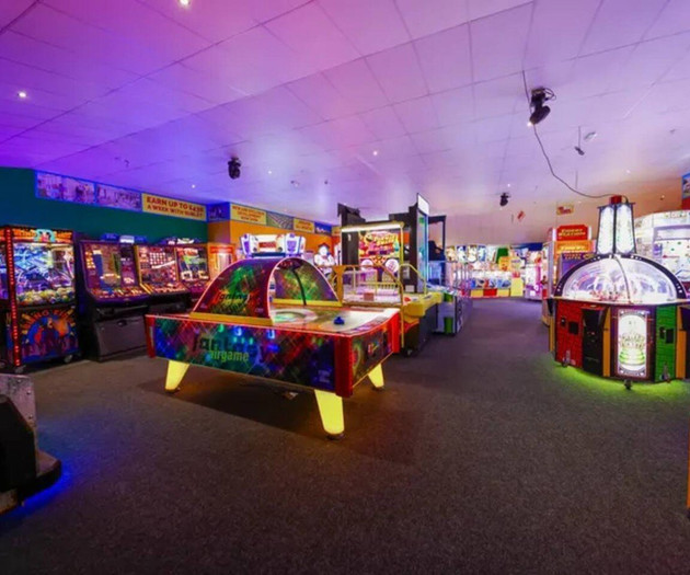 Located at New Beach Holiday Park in Dymchurch