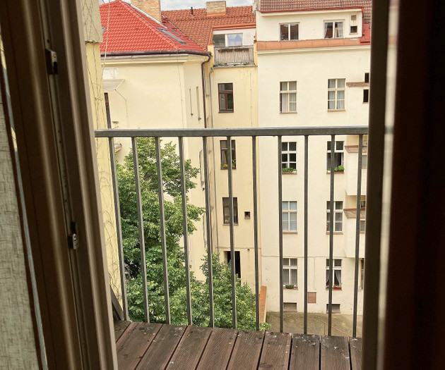 Quiet maisonette apt. in the city center