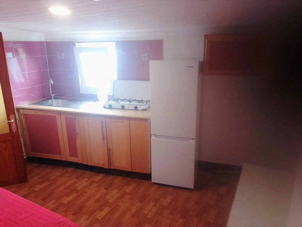 Peaceful apartment with sea & mountain views — San preview