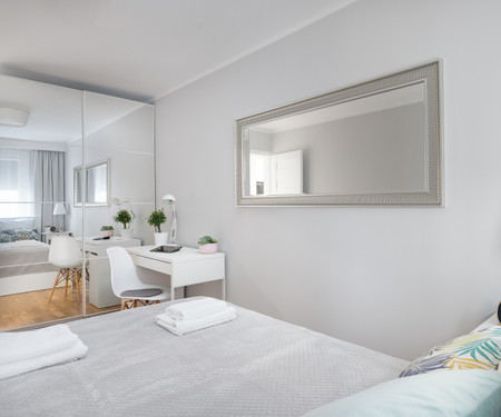 Warsaw Downtown Smart Business Apartment