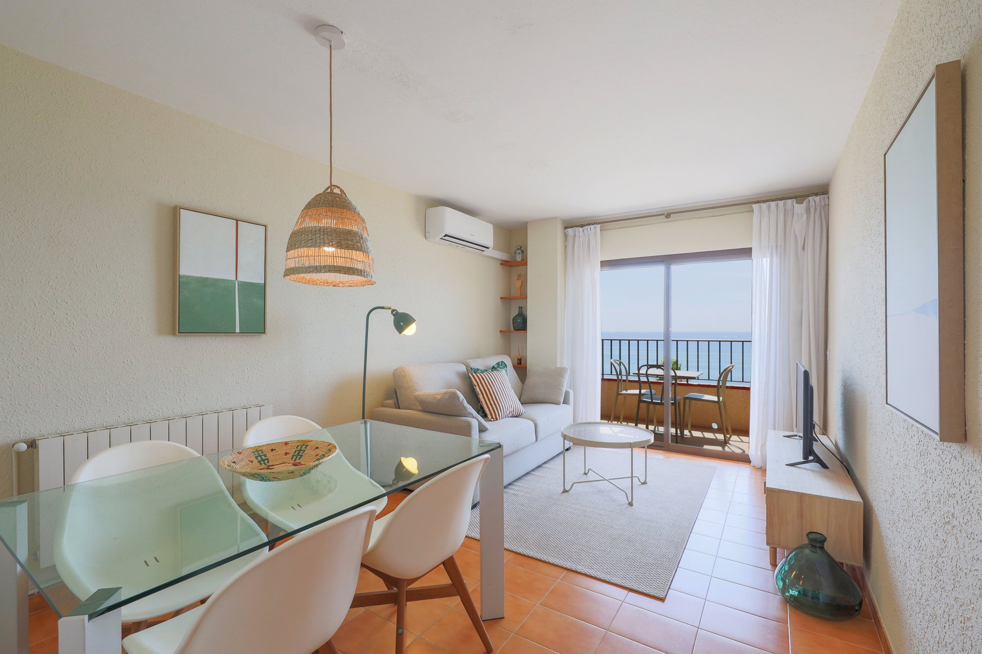 Living-dining room