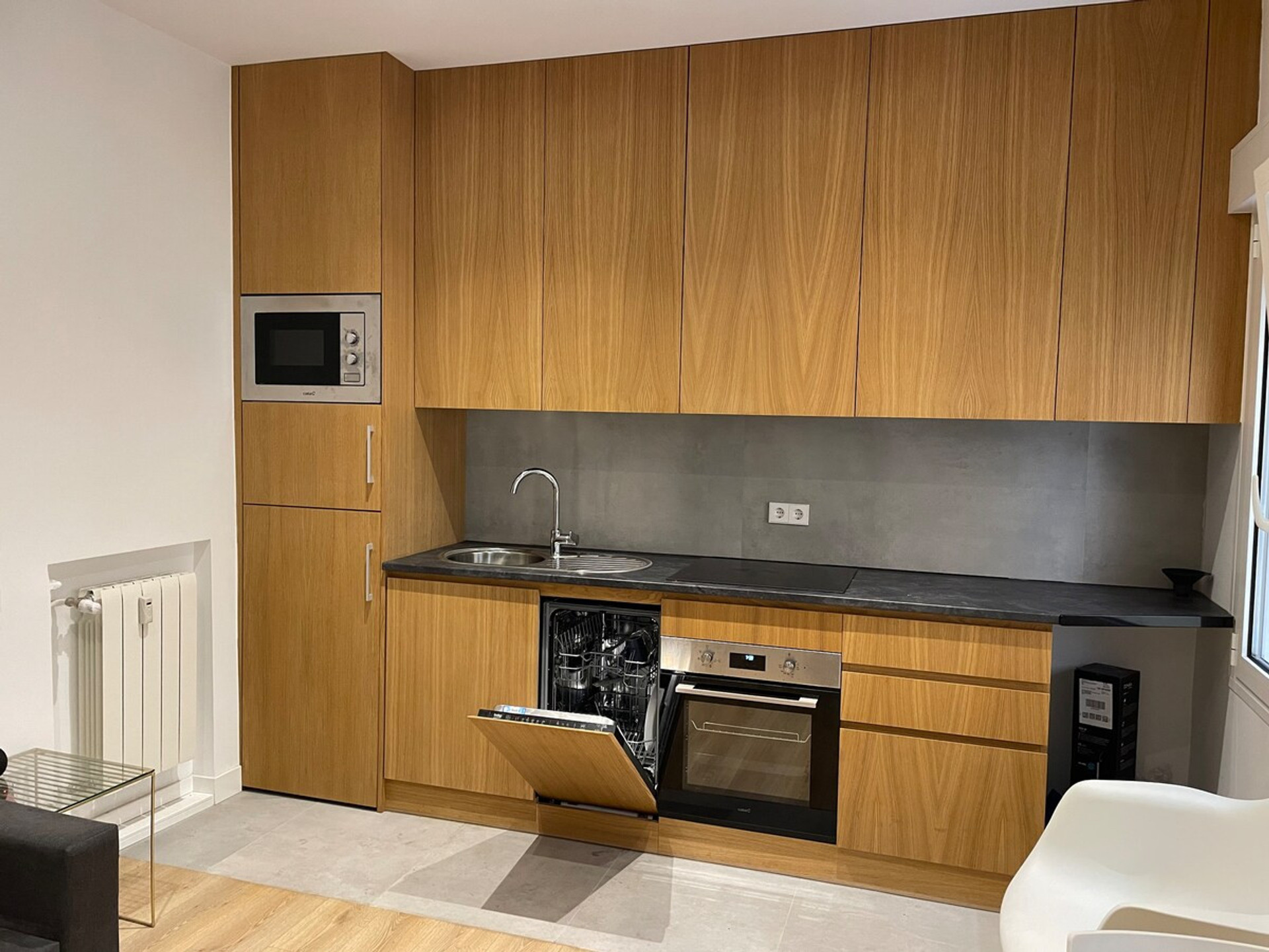Full kitchen image 1