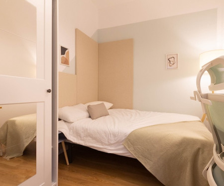 R0409- Room in Co-living Raval