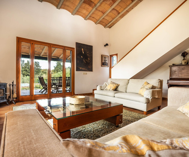Unique Room in 340m2 VillaBetween sea and mountain