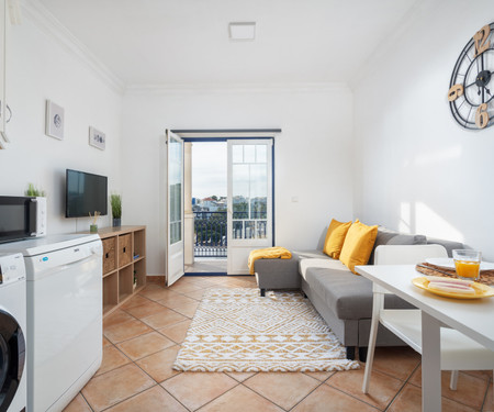 Bright & Cozy Flat | Near Campanhã Station