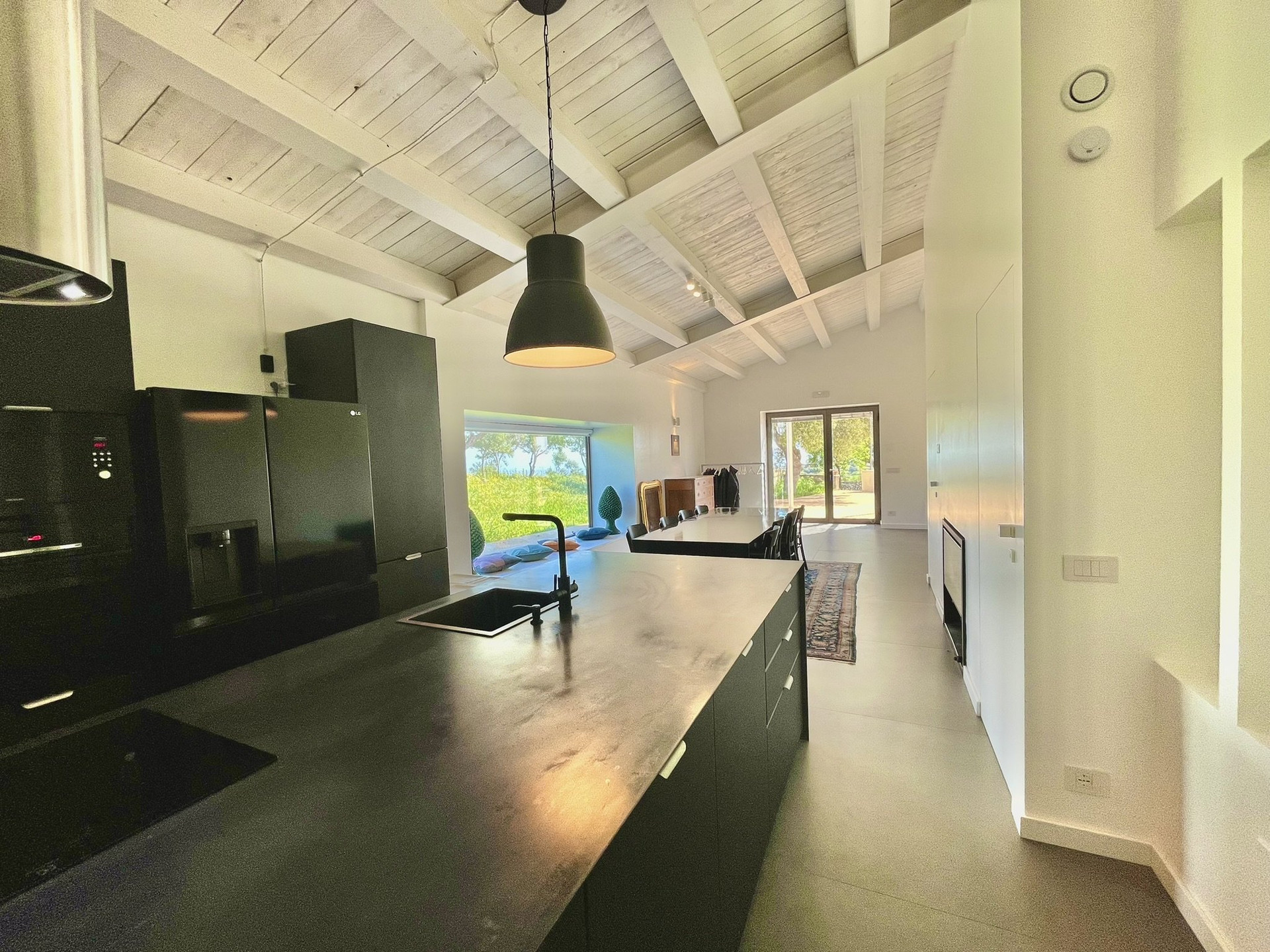 Kitchen island with open-plan dining