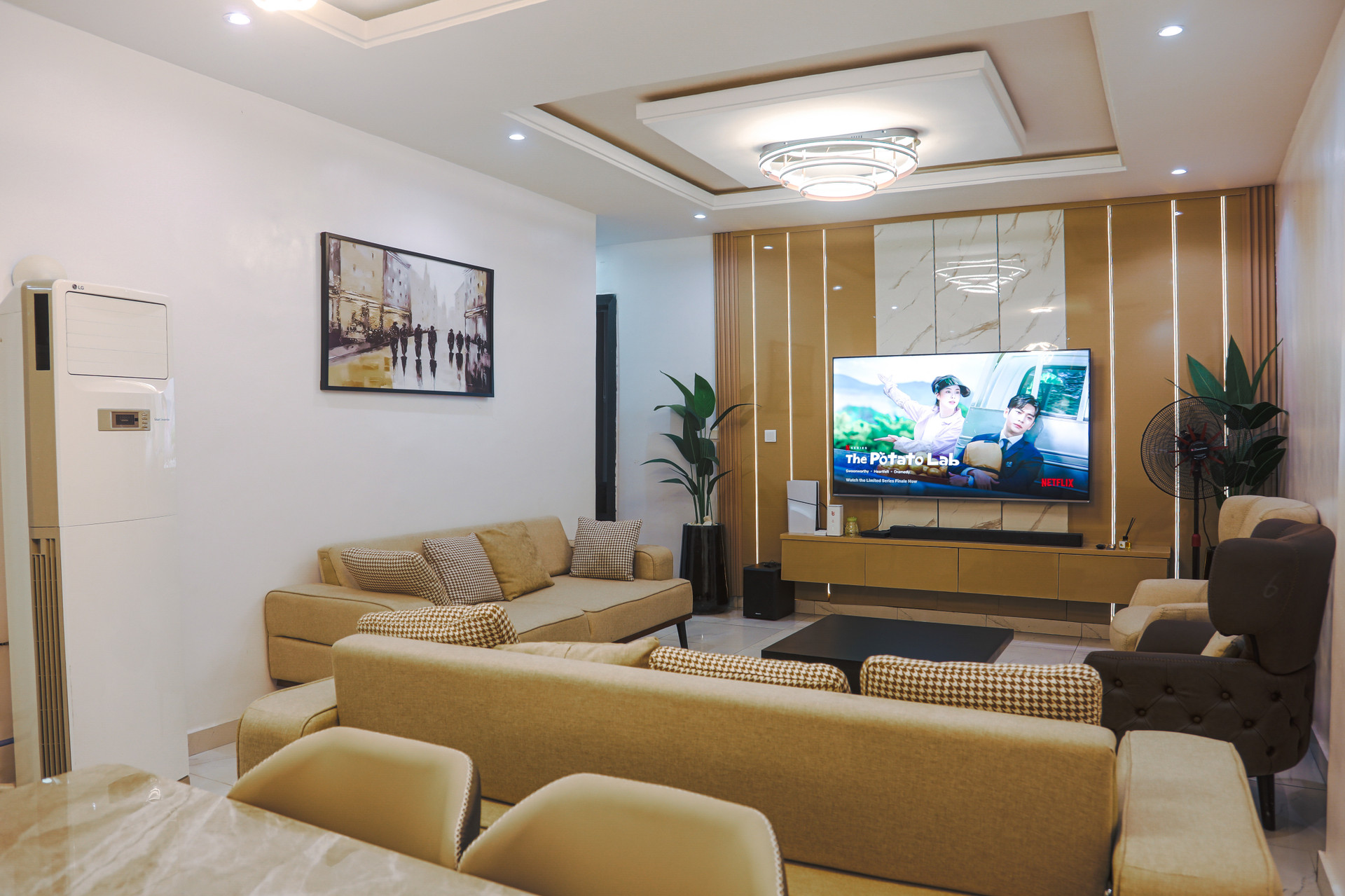 Living room 1