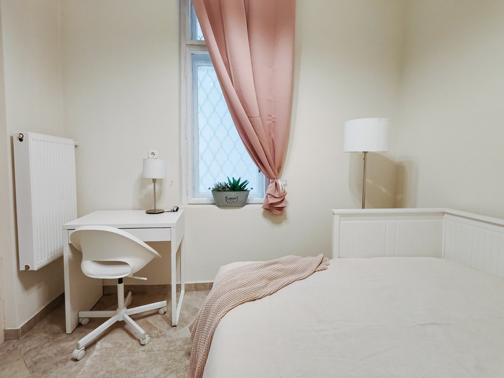 Stollár Béla 22 - Room 1 preview