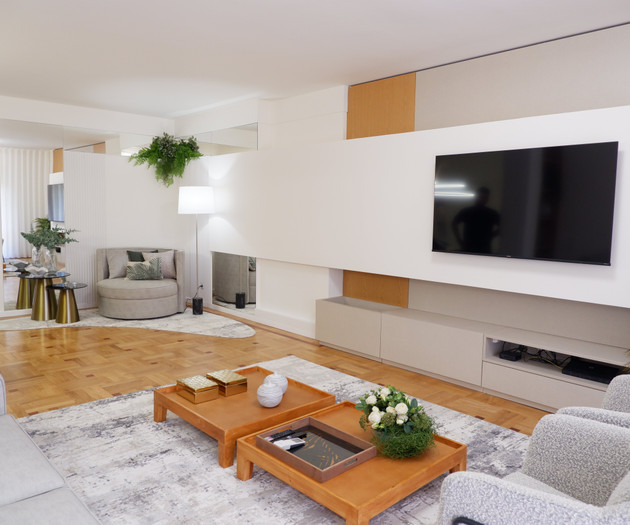 Living area with mirrored wall