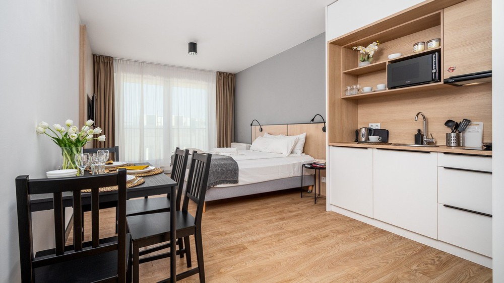 On-bedroom apartment, Zamoyskiego 37/68 preview