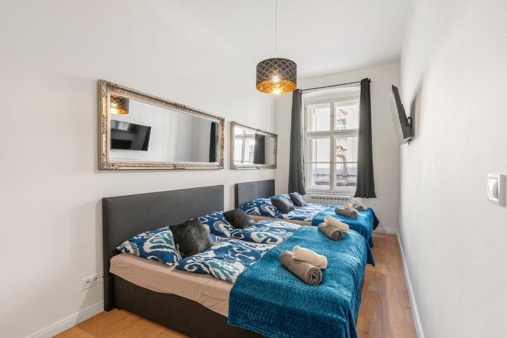 Prague Platinum Residence | Central 3BR preview
