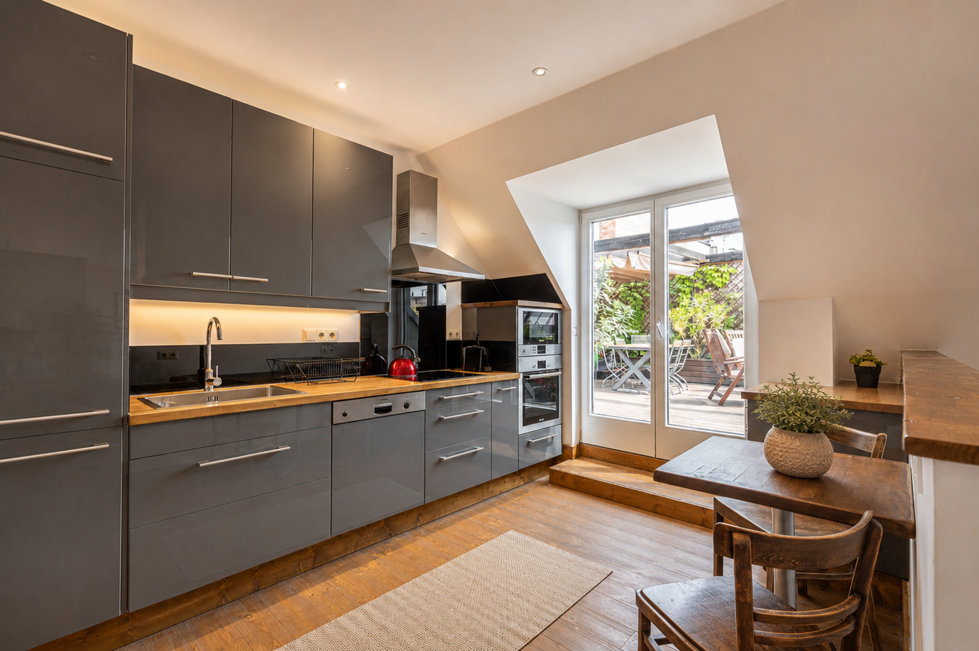 Kitchen with terrace access