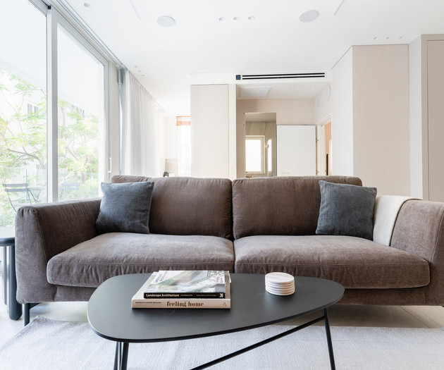 Blueground | Tel Aviv Port, High End , Balcony -71
