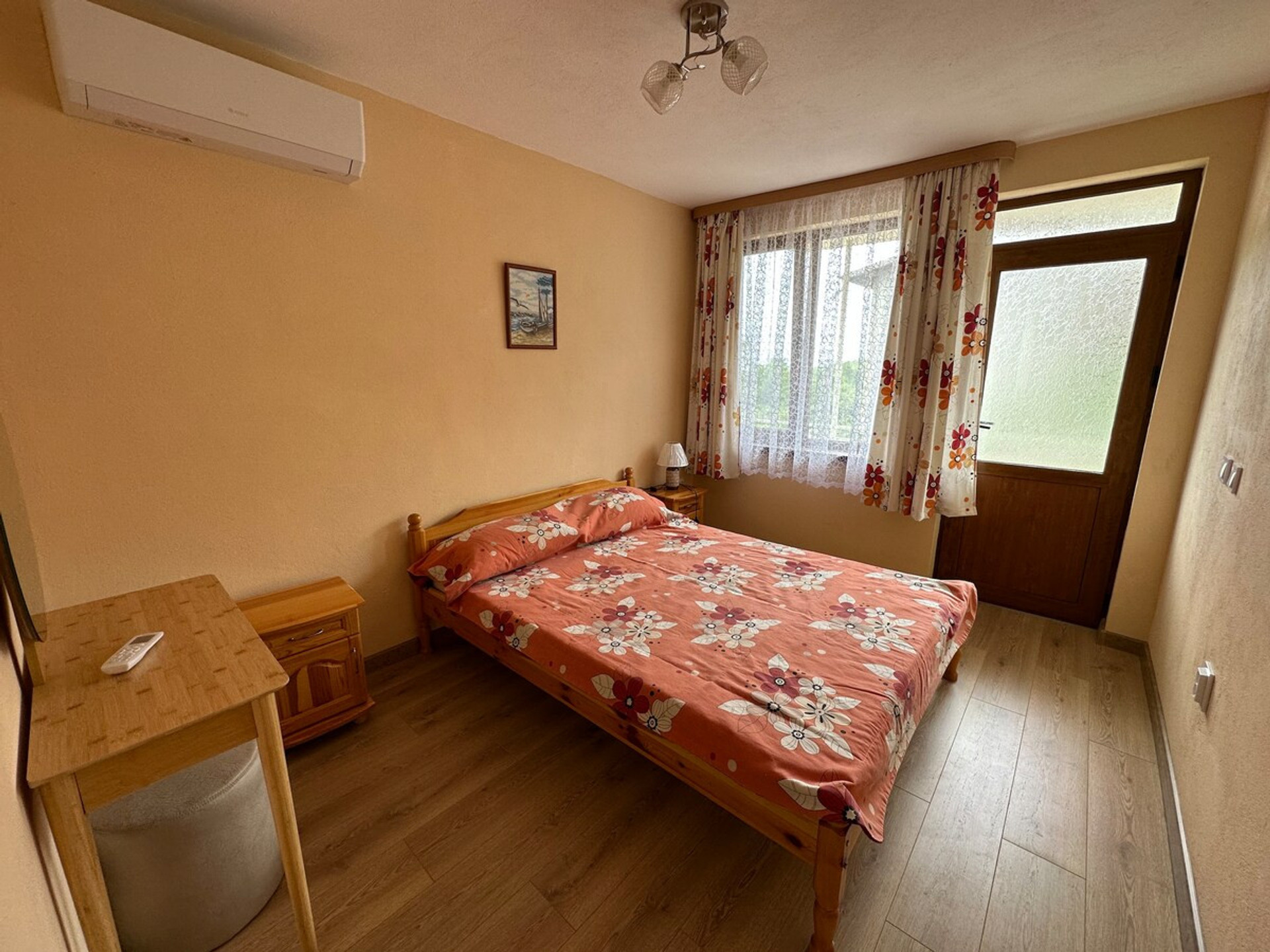 Bedroom image 1