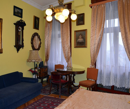 Parizsi udvar Panoramic Apartment!