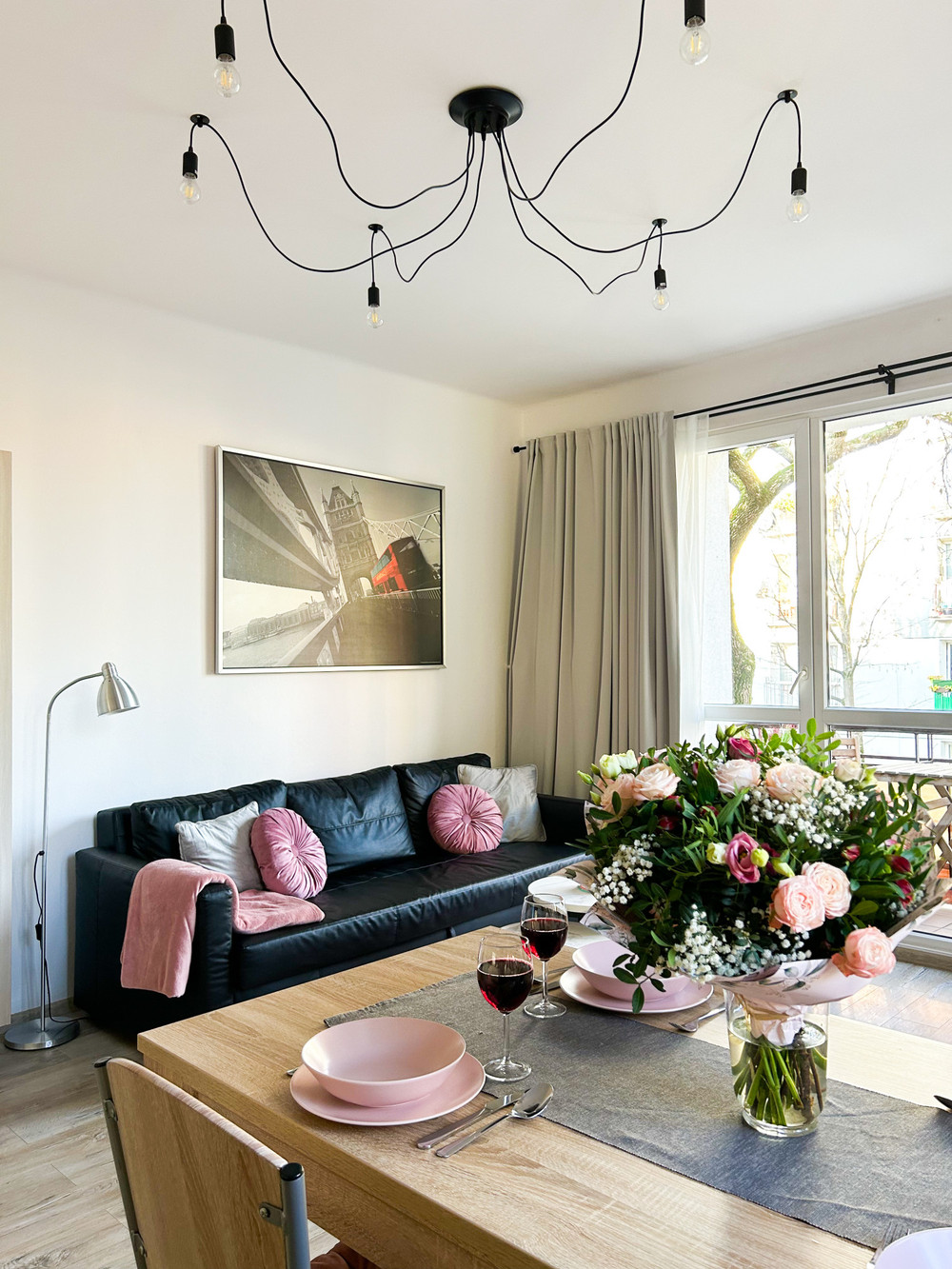 Lumina cozy apartment in Lodz preview