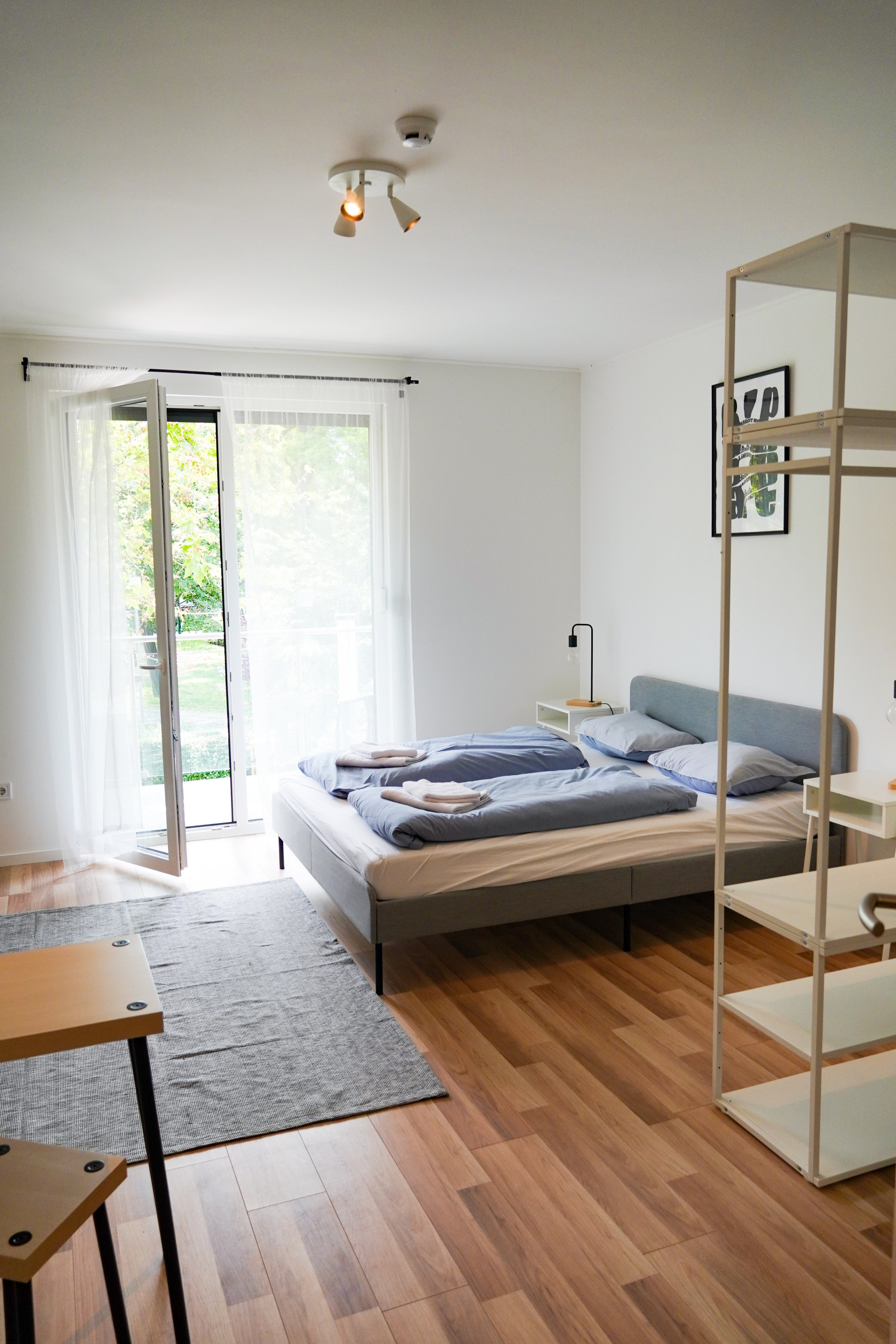 Room1