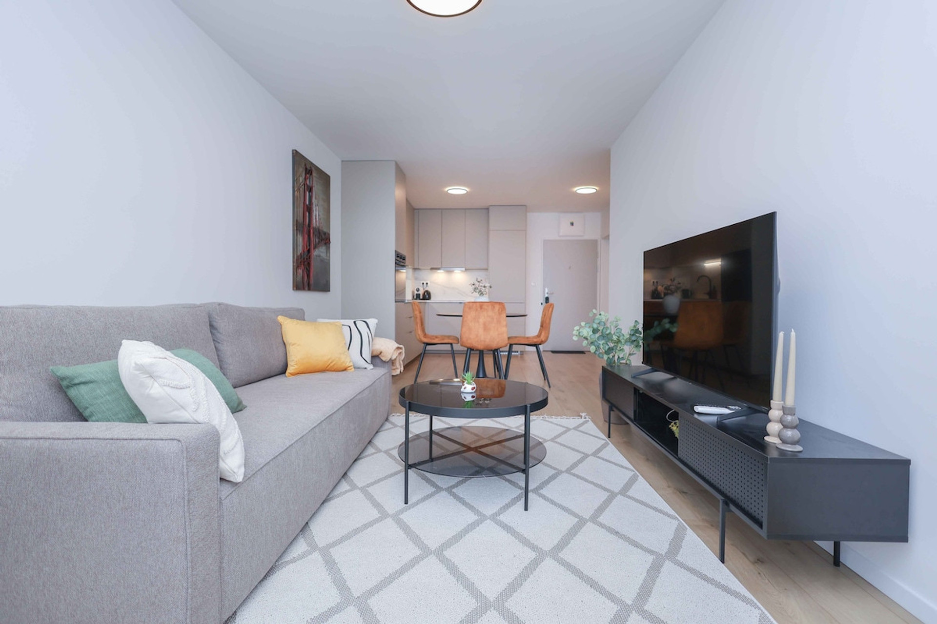 Living room image 1