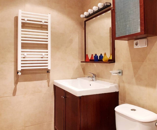 Apartamento en Cortes/ Barrio de las Letras Madrid