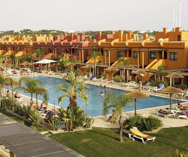 Luxury Apartment, Marina, Beach & Pool
