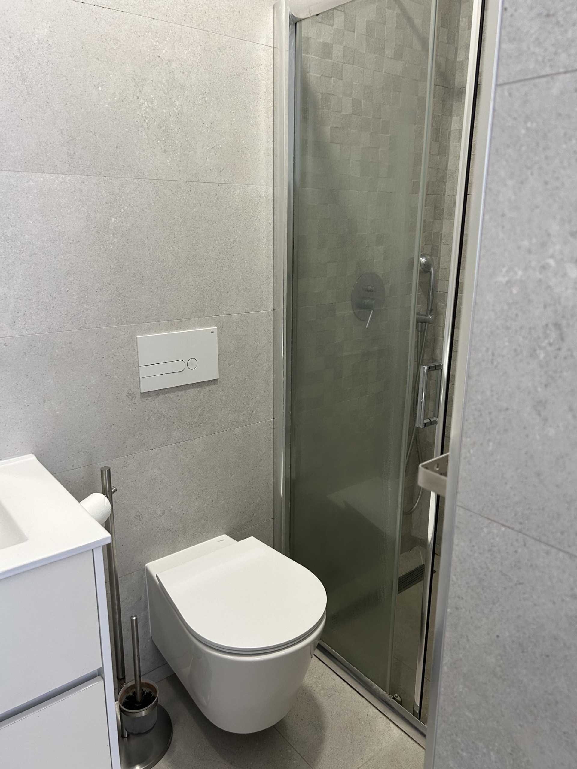 Casa de banho privada de quarto traseiro