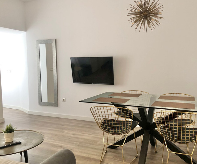 Suites La Merced 1B