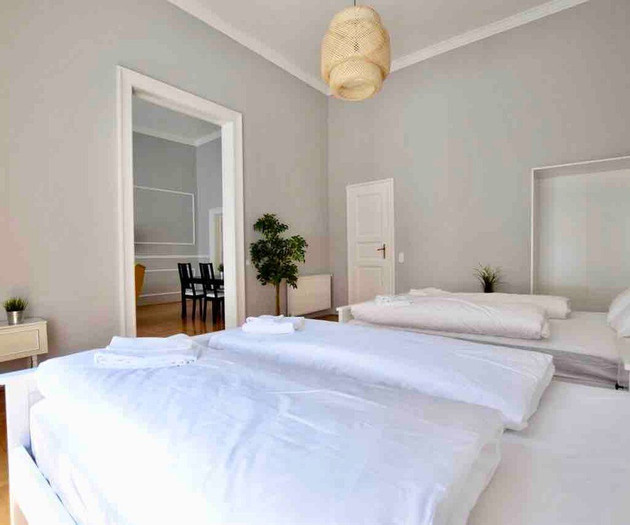 PERFECT Location OKTOGON DESIGNED PERFECT FLAT