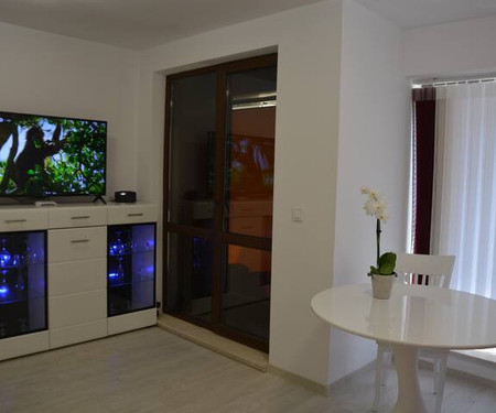 Unbeatable Location: New Lux Apartment Varna beach