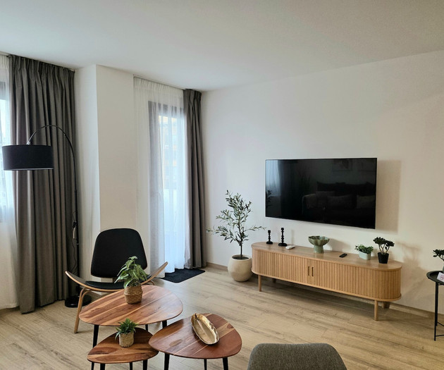 TT Luxury Homes | Artemis – Shared Pool & Gym NEW