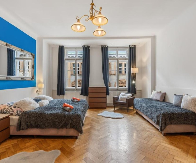 Royal Prague Heart Suite