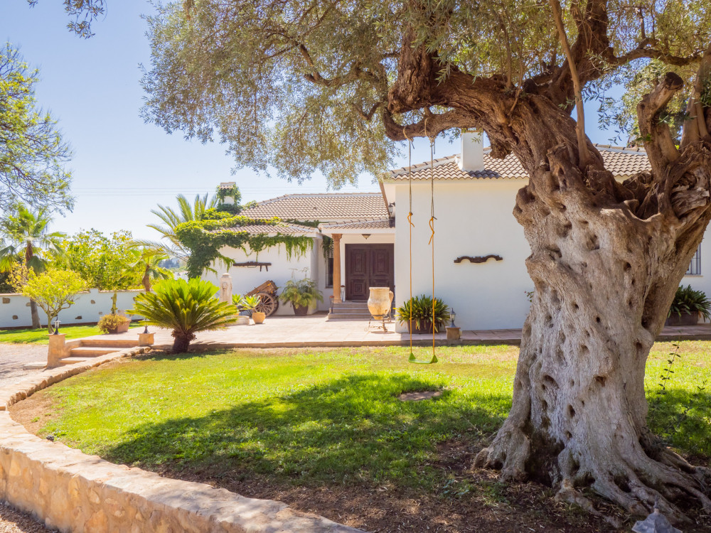 Cubo's Villa Bellavista La Jona & Heated Pool preview
