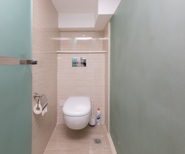 Cozy ,super clean  apartment  near metro  station