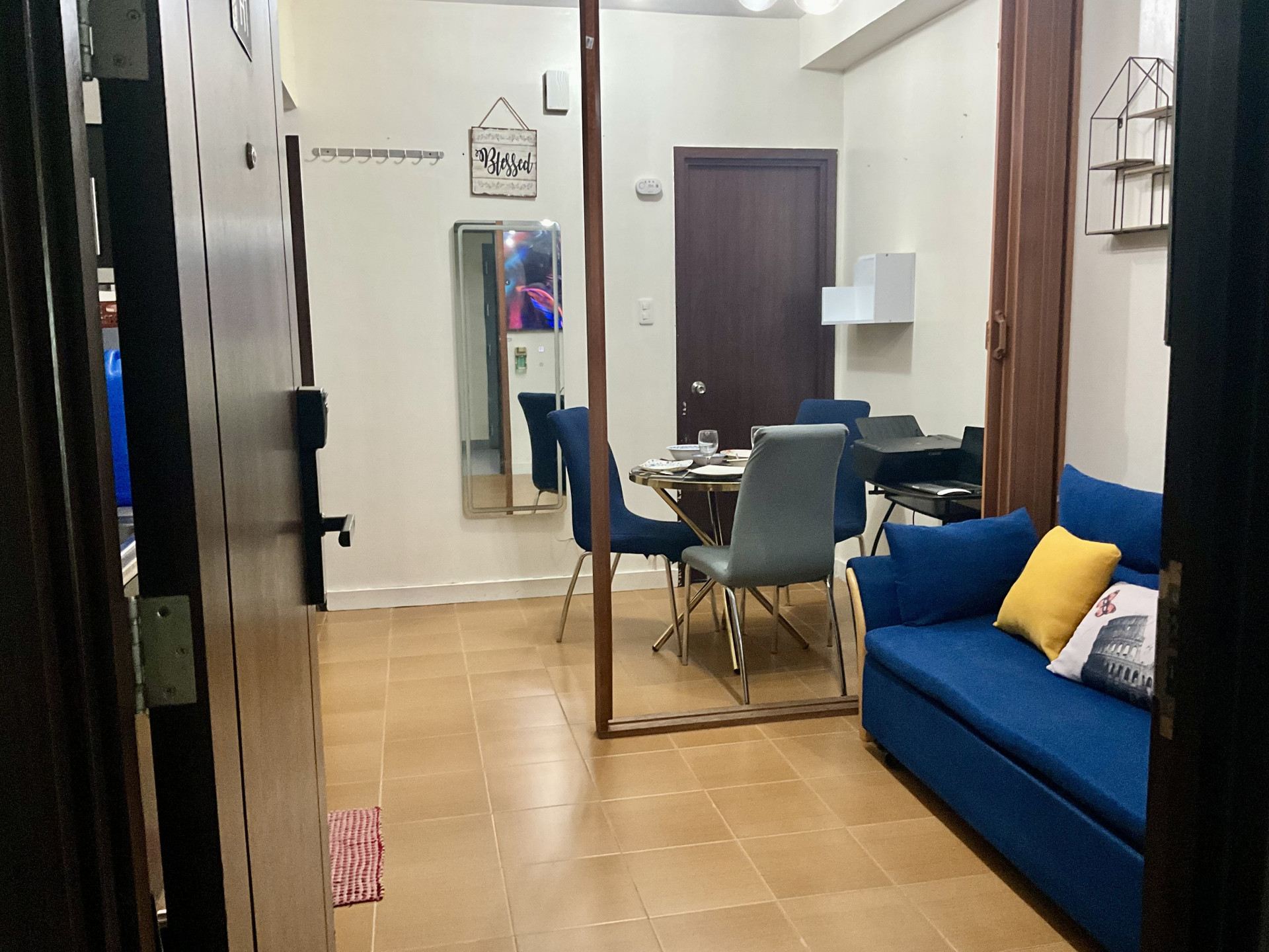 Living dining area from doorway