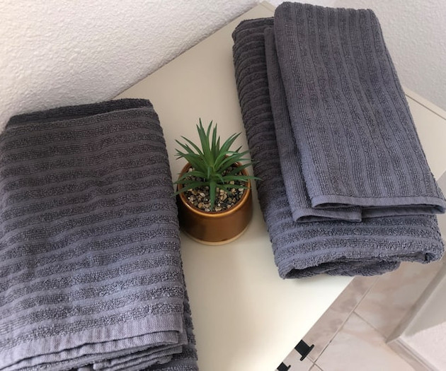 Renovated apartment, 12 minutes from the beach