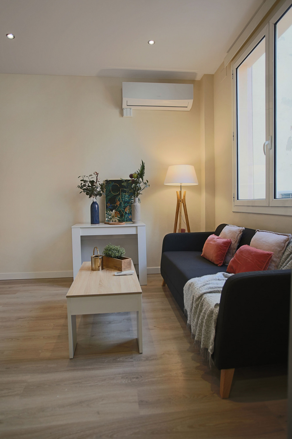 Sunny Apartment Barcelona preview