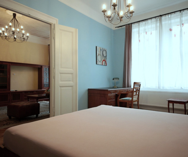 3-bedroom (3+1) - Apartment in Prague 2 district