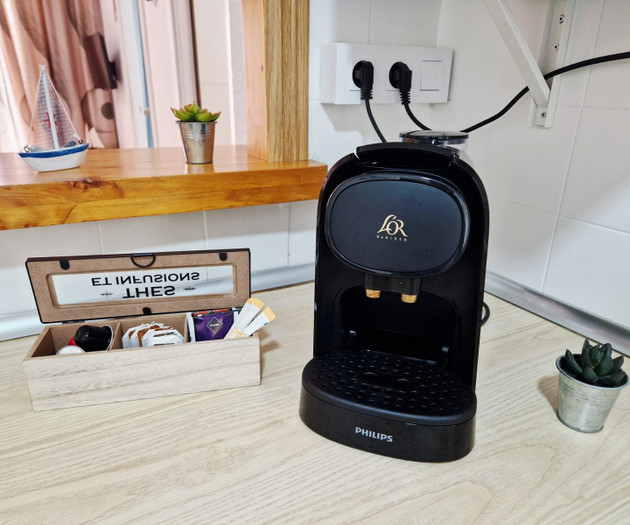 Coffee machine on kitchen counter