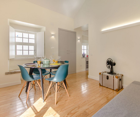 Design Apartment in Typical Alfama