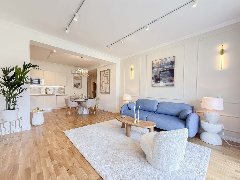 Stunning view in an amazing apartment preview