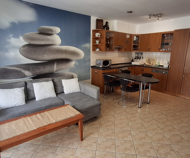 Budapest - modern 2BR, balcony, garage